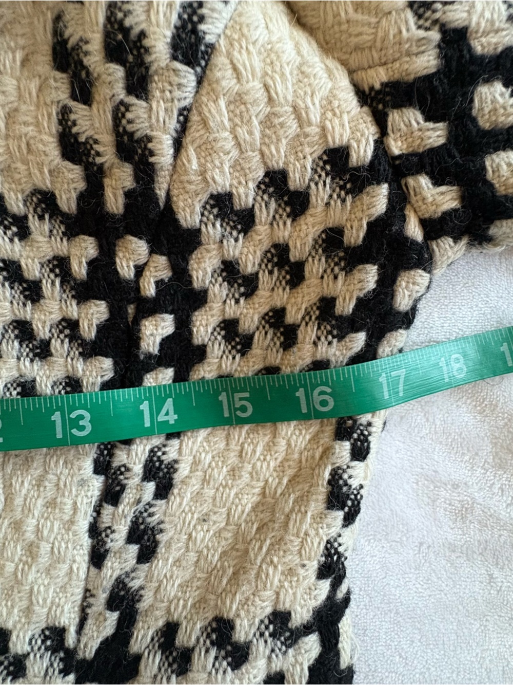 Express Black & Cream Plaid Bouclé Swing Pea Coat - Picture 6 of 8